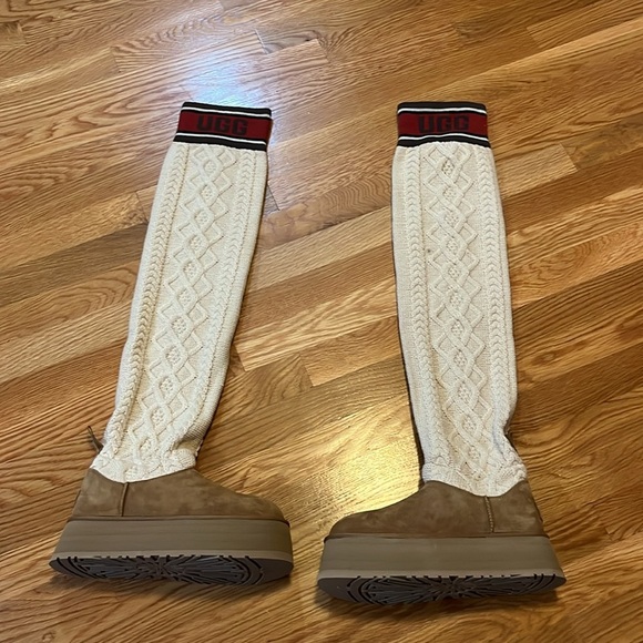 UGG Classic Sweater Letter Tall Chestnut Platform Boots sz US 8 NEW - Picture 8 of 16